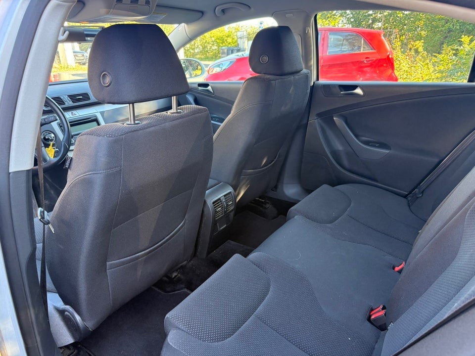 VW Passat 1,8 TSi 160 Comfortline 4d