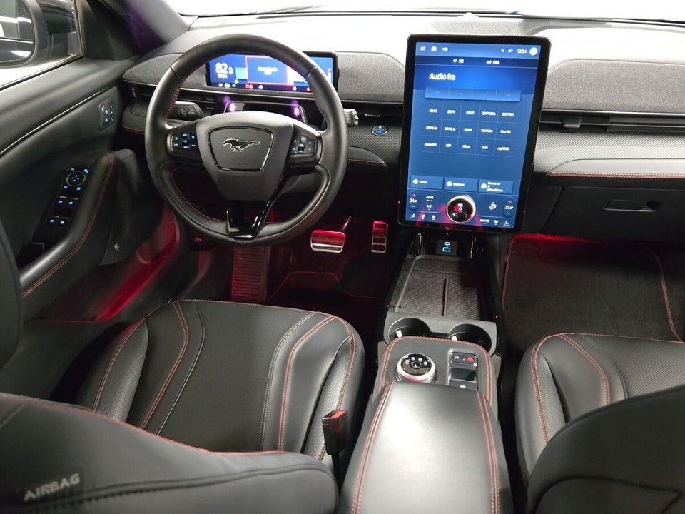 Ford Mustang Mach-E 98 Extended Range AWD 5d