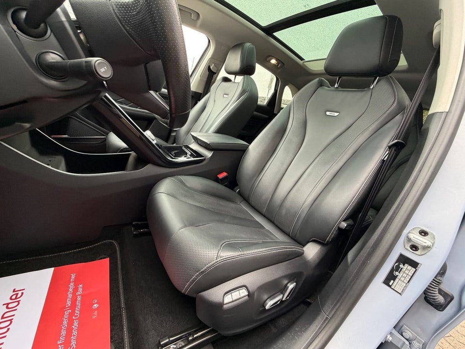 MG Marvel R Luxury 5d