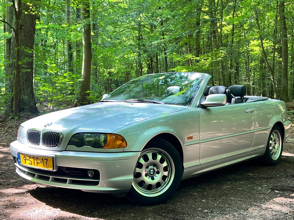 BMW 320Ci 2,2 Cabriolet 2d