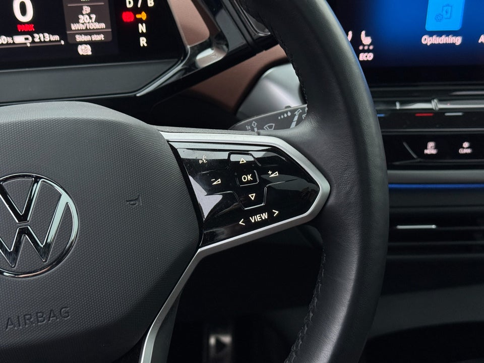 VW ID.4 77 Pro Performance Tech 5d