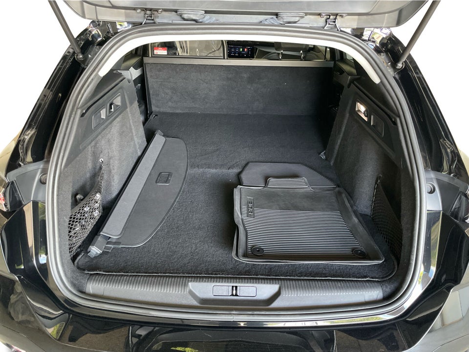 Peugeot 308 1,5 BlueHDi 130 Allure SW EAT8 Van 5d