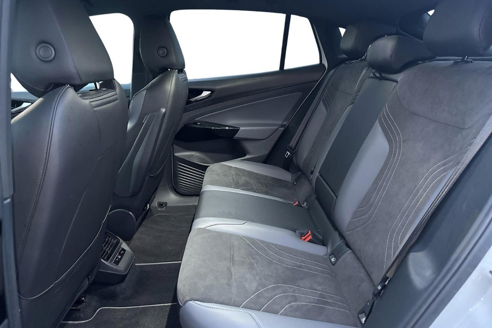 VW ID.5 77 Pro Performance Active 5d