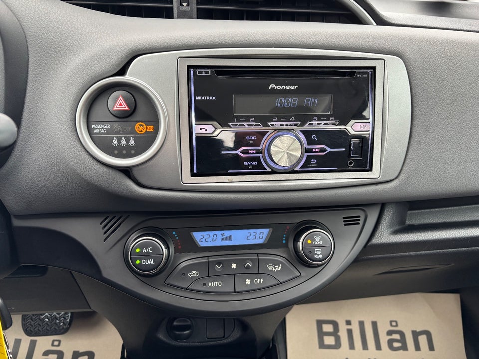 Toyota Yaris 1,5 Hybrid H1 e-CVT 5d