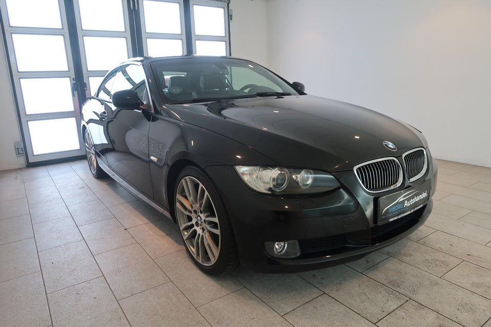 BMW 325i 3,0 Cabriolet Steptr. 2d