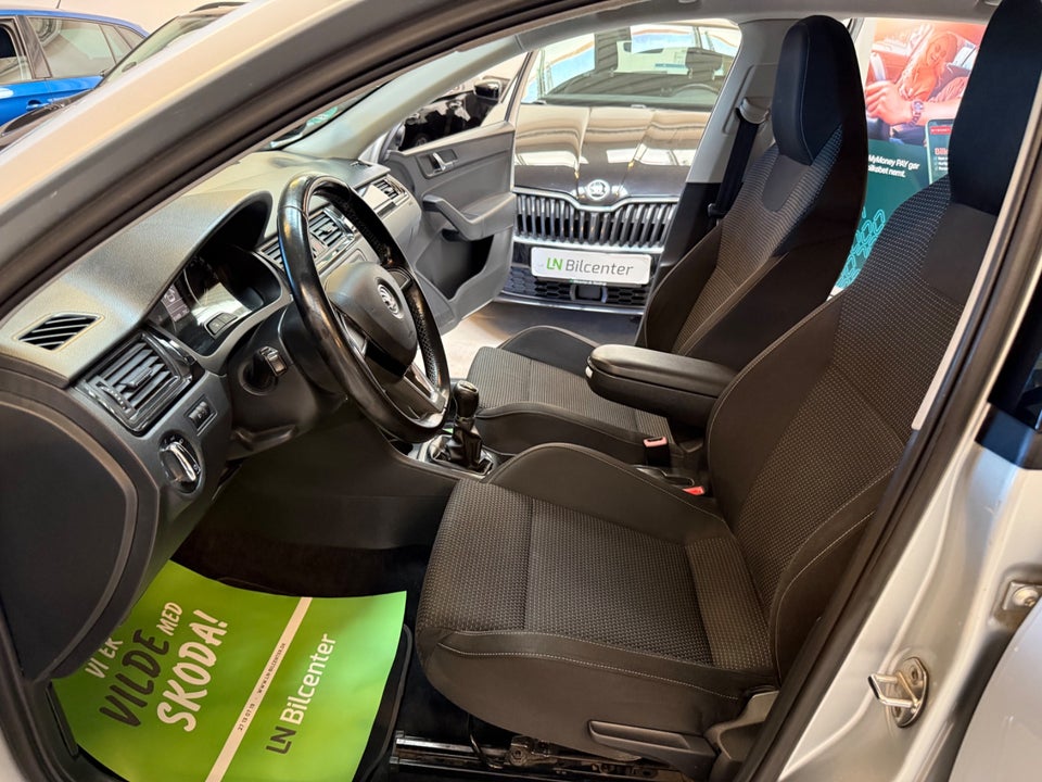 Skoda Rapid 1,2 TSi 105 Sport 5d