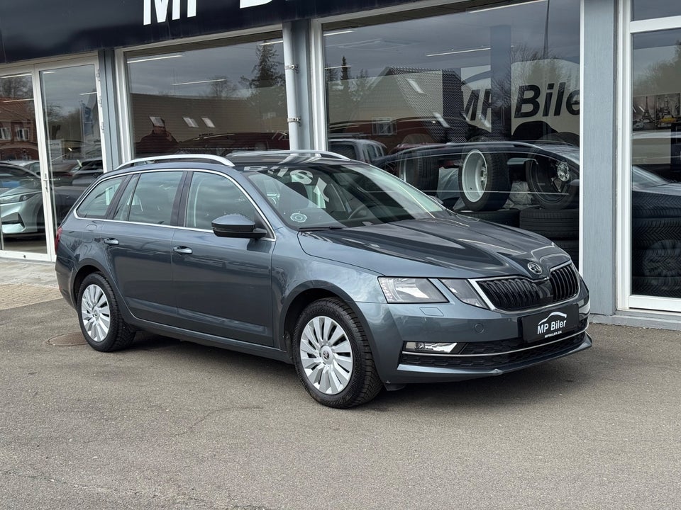 Skoda Octavia 1,6 TDi 115 Style Combi 5d
