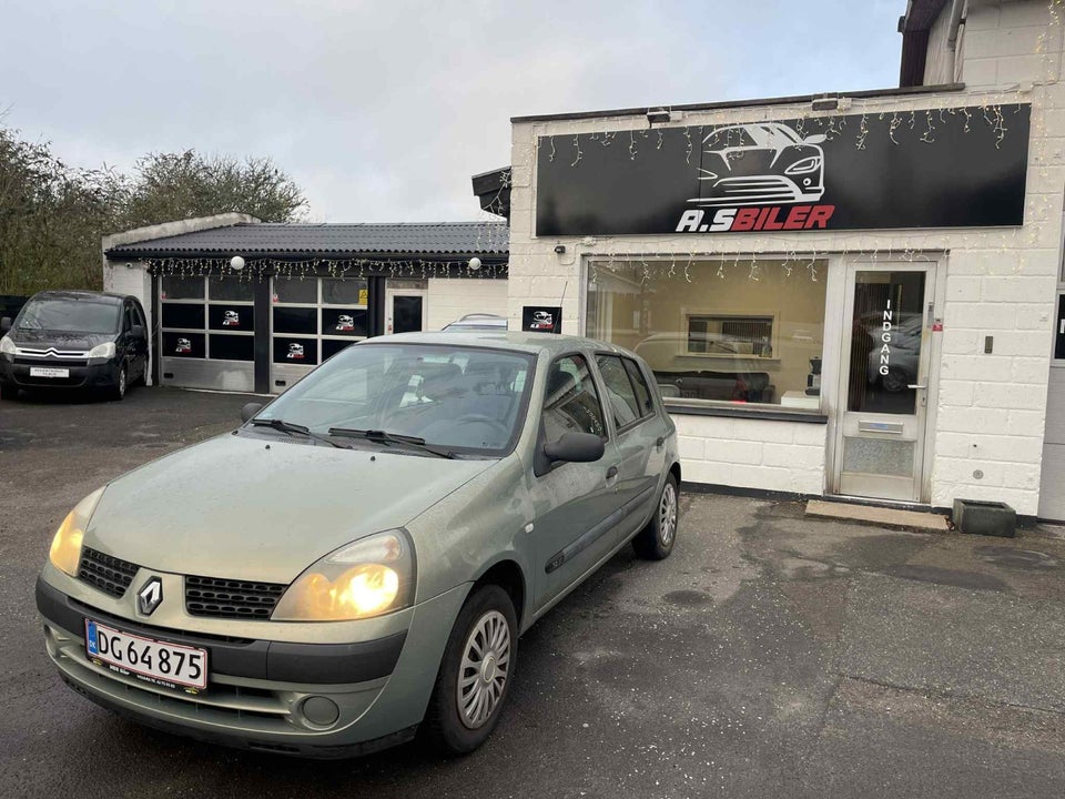 Renault Clio II 1,2 8V Authentique 5d