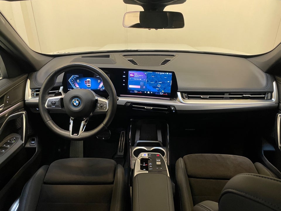 BMW iX1 eDrive20 M-Sport 5d