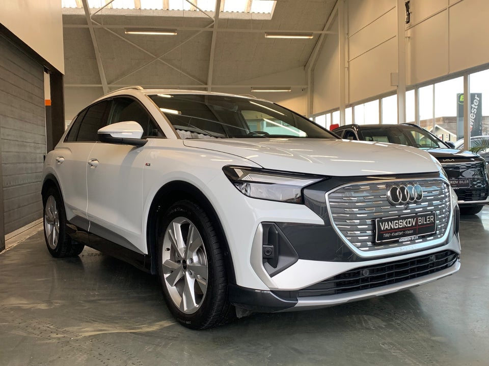 Audi Q4 e-tron 45 Progress 5d