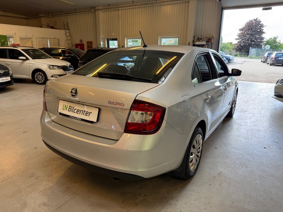 Skoda Rapid 1,0 TSi 110 ICE 5d