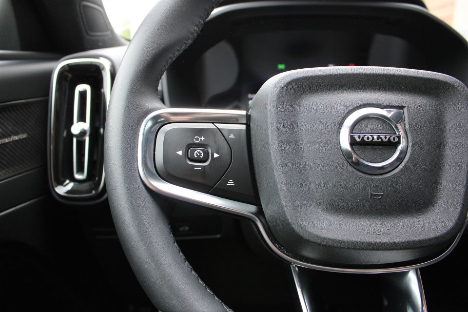 Volvo XC40 P6 ReCharge Ultimate 5d
