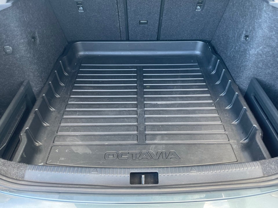 Skoda Octavia 1,5 TSi 150 VM Edition DSG 5d