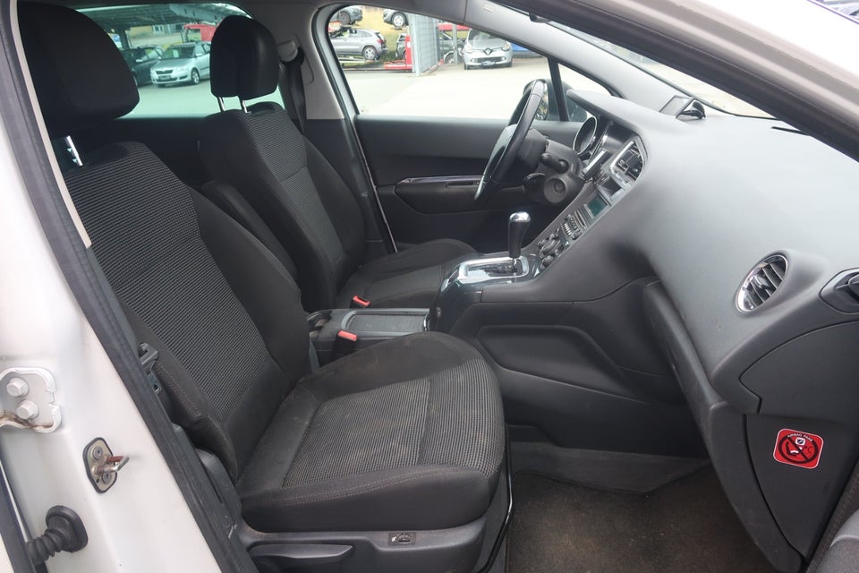 Peugeot 5008 2,0 HDi 163 Active aut. 7prs 5d