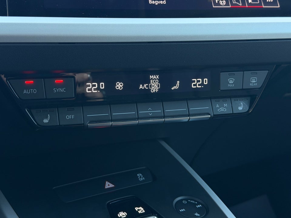 Audi Q4 e-tron 40  5d