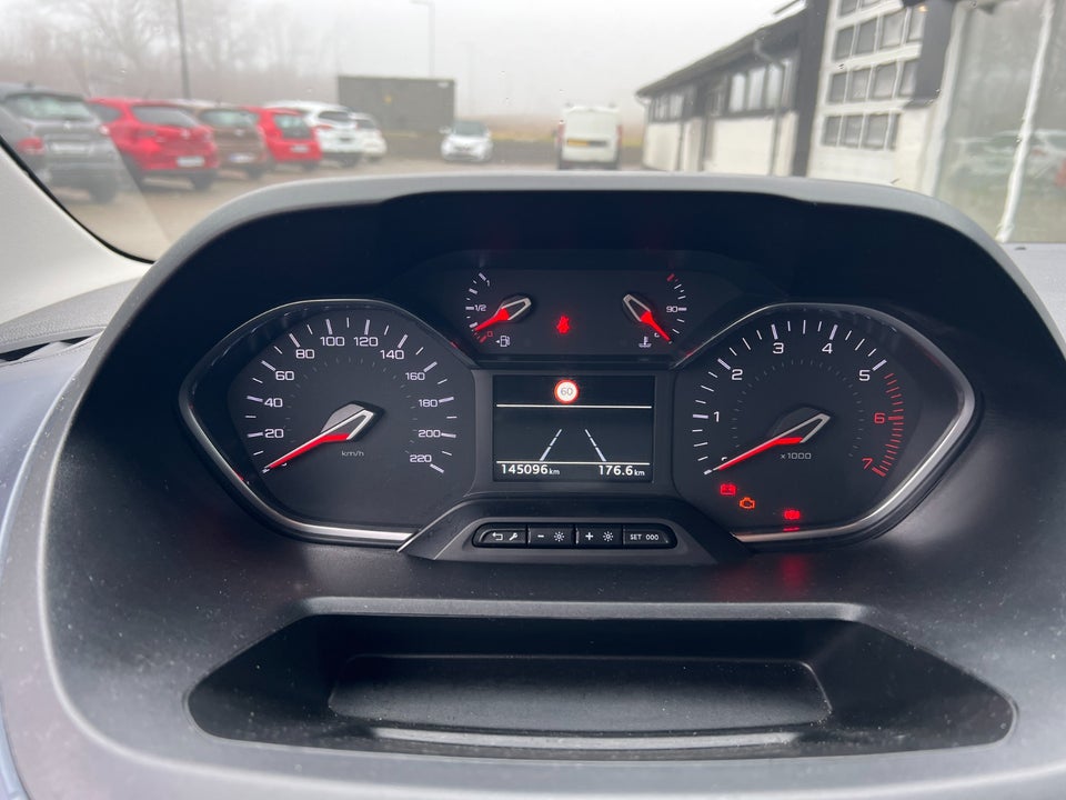 Peugeot Rifter 1,5 BlueHDi 130 L1 Allure 5d