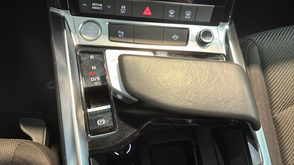 Audi e-tron 55 Advanced quattro 5d