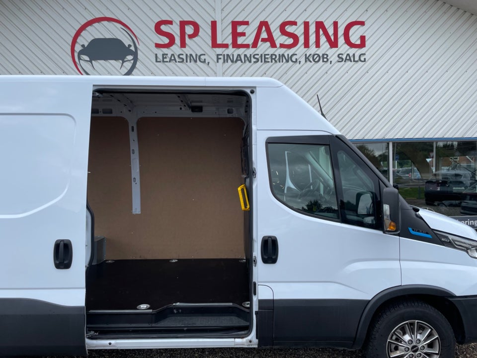 Iveco eDaily 35S14 12m³ Van