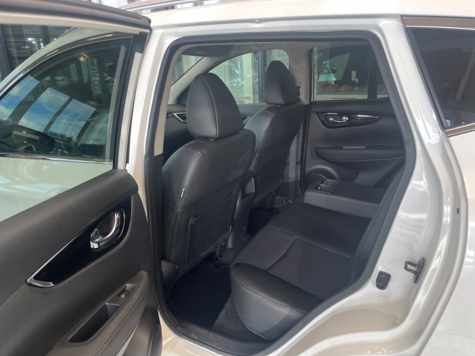 Nissan Qashqai 1,5 dCi 110 Tekna 5d