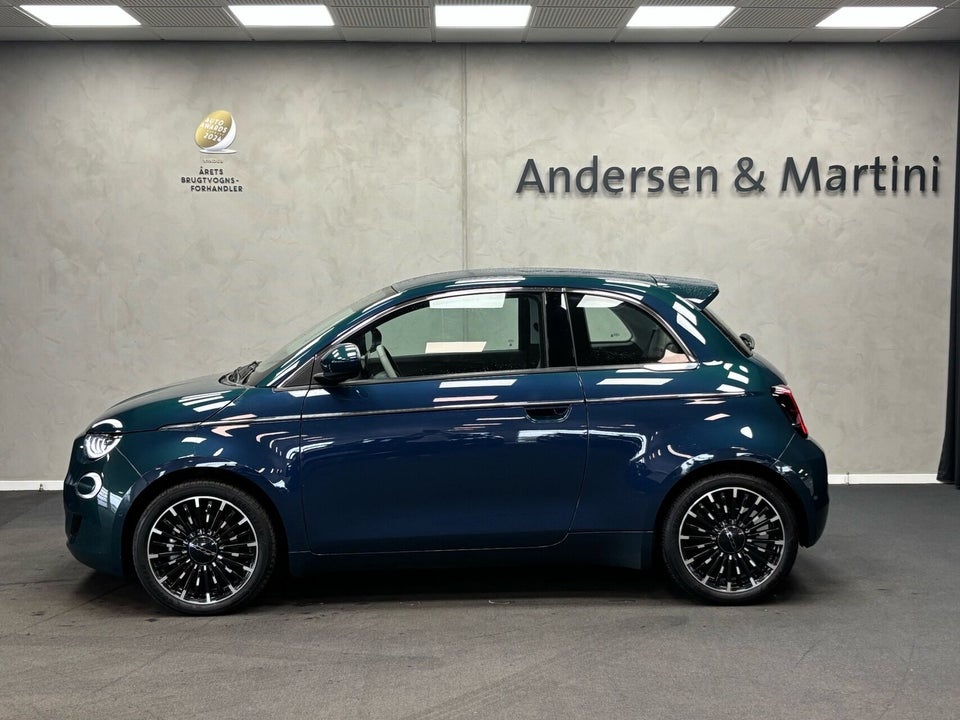 Fiat 500e 42 la Prima by Bocelli 3d