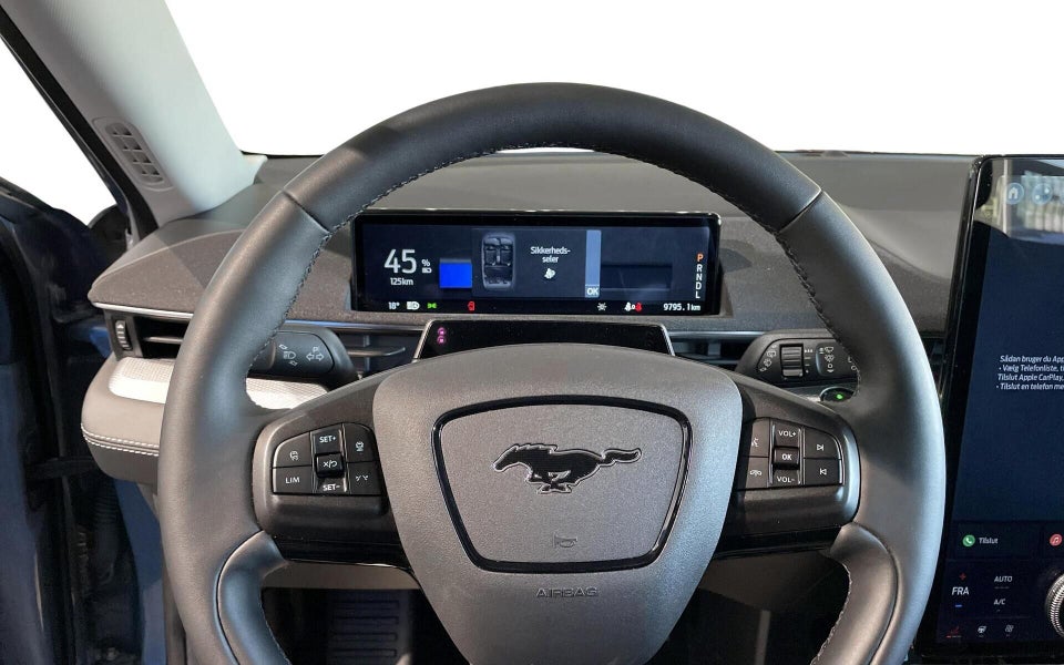 Ford Mustang Mach-E 70 Standard Range 5d