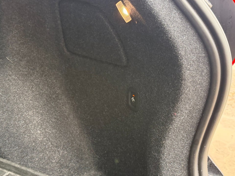 Volvo XC40 ReCharge Core 5d