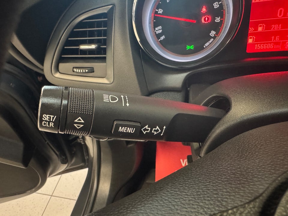 Opel Astra 1,4 100 Limited 5d