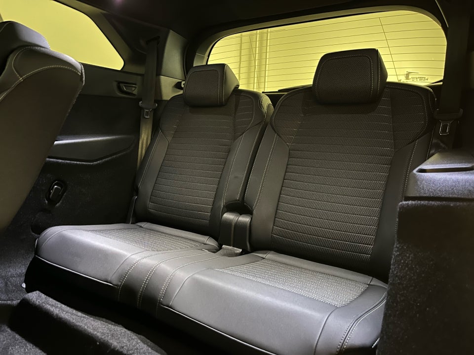 Peugeot e-5008 77 GT Pack 7prs 5d