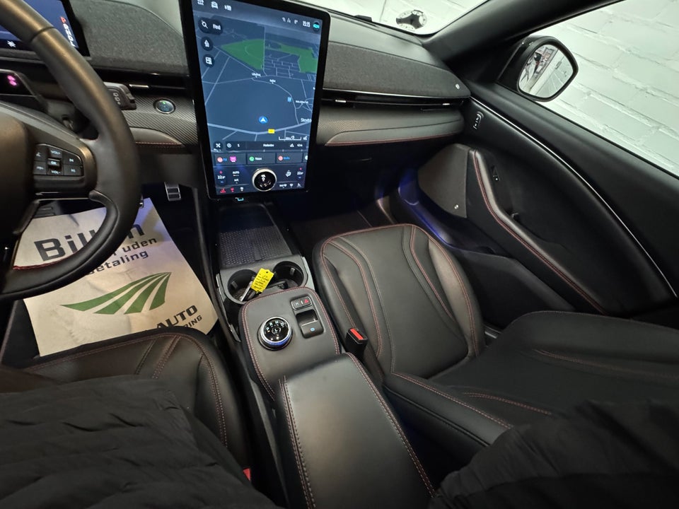 Ford Mustang Mach-E 70 Standard Range AWD 5d