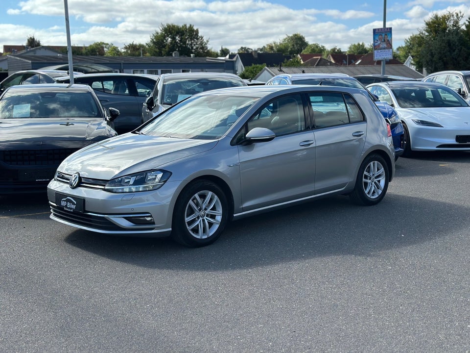 VW Golf VII 1,5 TSi 130 Comfortline 5d