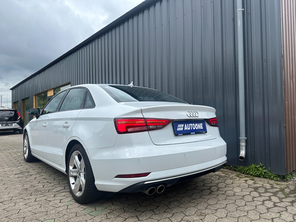 Audi A3 2,0 TDi 150 Sport S-tr. 4d