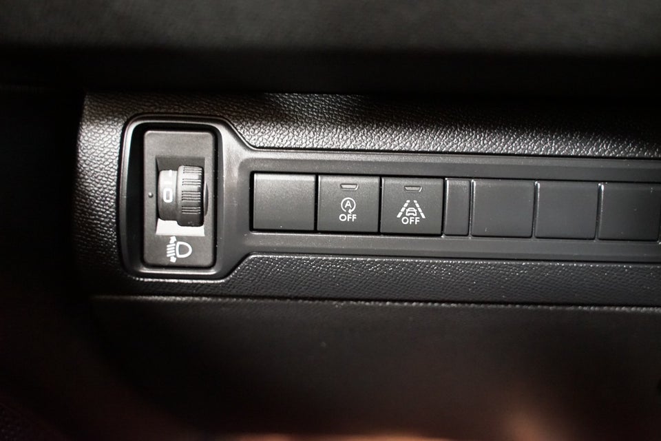 Peugeot 308 1,5 BlueHDi 130 Allure Grand Van 5d