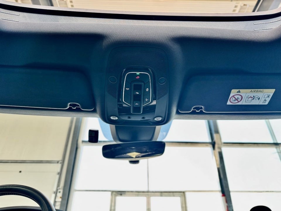 Audi e-tron 55 S-line quattro 5d