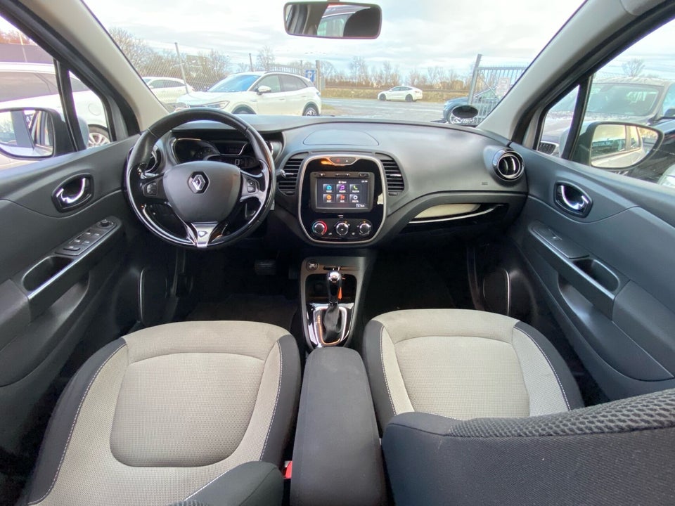 Renault Captur 1,2 TCe 120 Expression EDC 5d