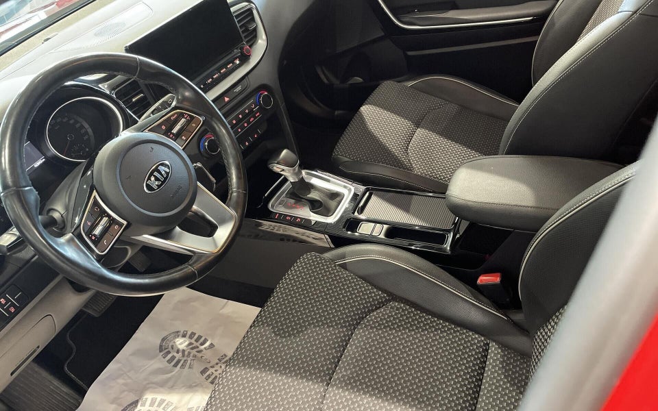 Kia XCeed 1,4 T-GDi Comfort DCT 5d
