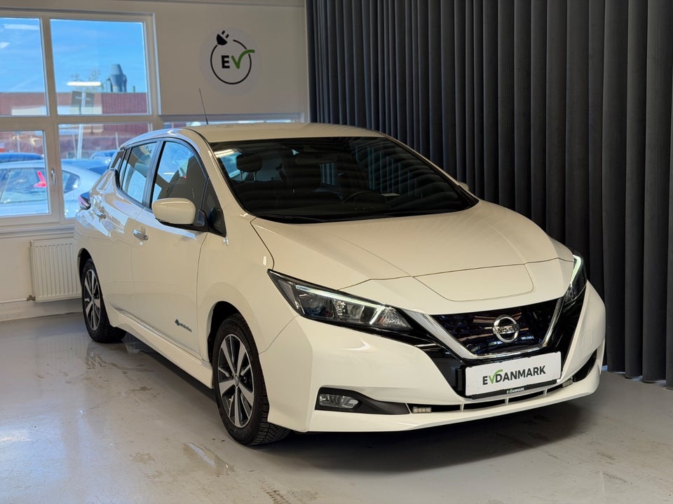 Nissan Leaf 40 Acenta 5d
