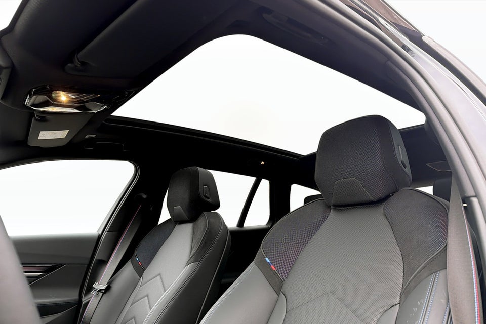 BMW i5 eDrive40 Touring Supercharged 5d