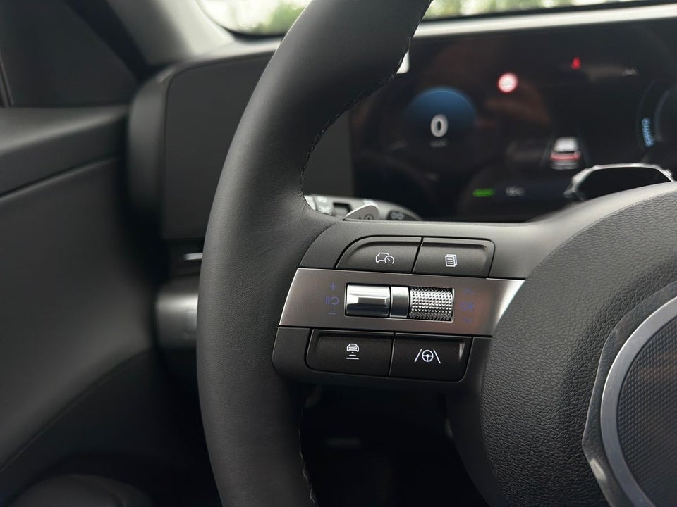 Hyundai Kona 65 EV Essential 5d