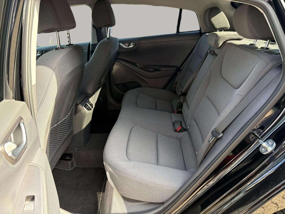 Hyundai Ioniq 40 EV Trend 5d