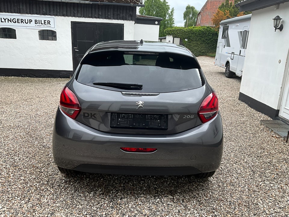 Peugeot 208 1,2 PureTech 82 Prestige 5d
