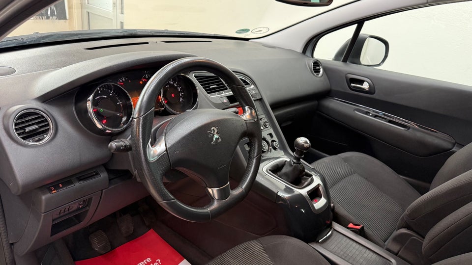 Peugeot 5008 1,6 HDi 114 Motion+ 7prs 5d