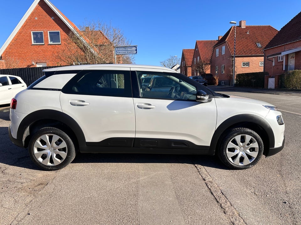 Citroën C4 Cactus 1,2 PureTech 130 Iconic 5d