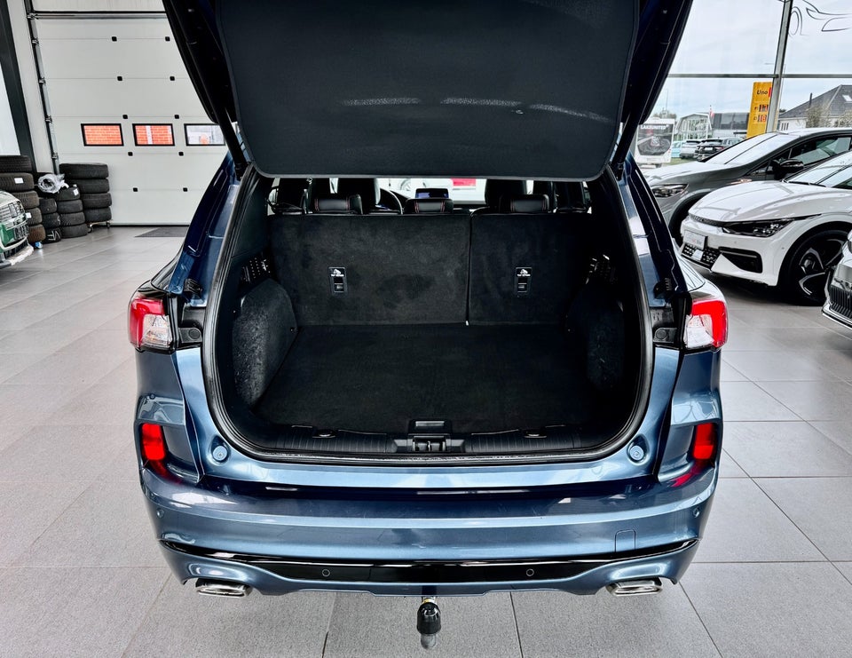 Ford Kuga 2,5 PHEV ST-Line CVT 5d