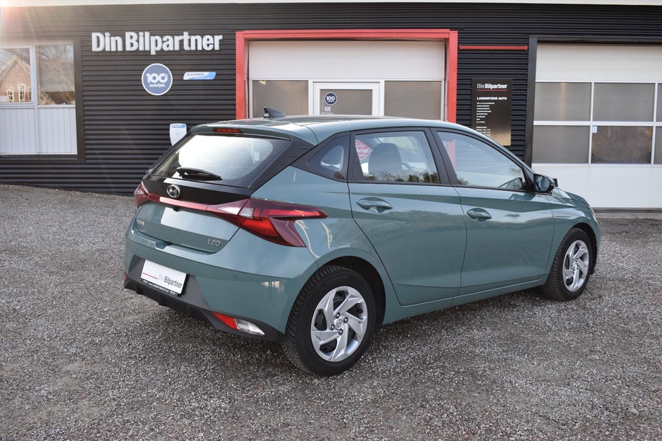 Hyundai i20 1,0 T-GDi Essential DCT 5d