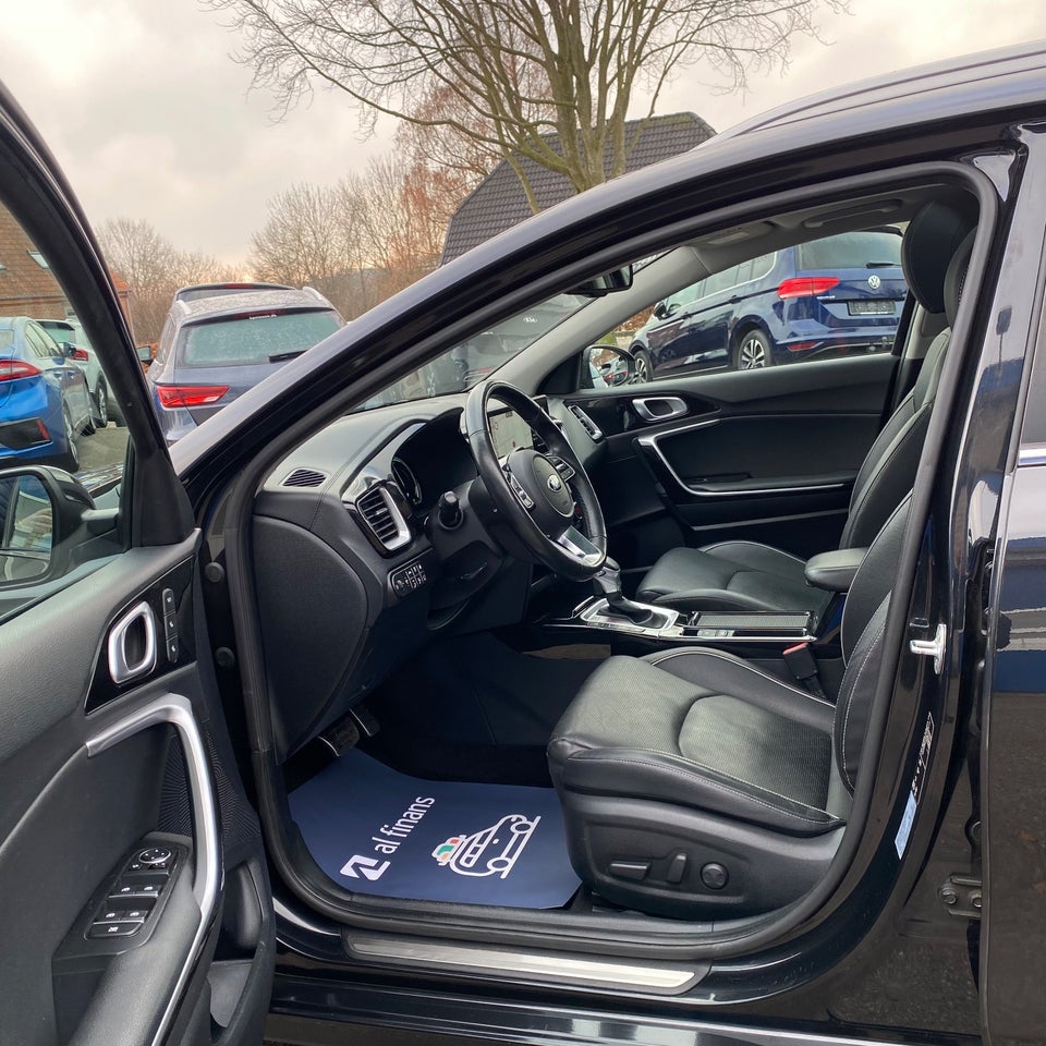 Kia Ceed 1,6 PHEV Upgrade SW DCT 5d