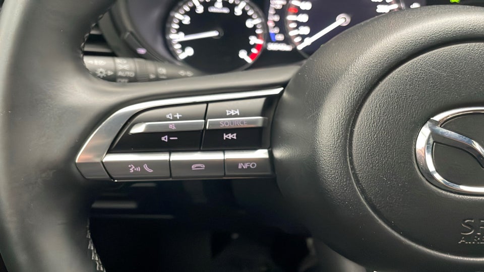 Mazda 3 2,0 e-SkyActiv-G 150 Homura 5d