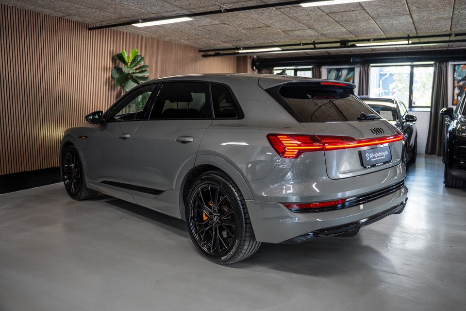 Audi e-tron 55 Black Edition S-line quattro 5d
