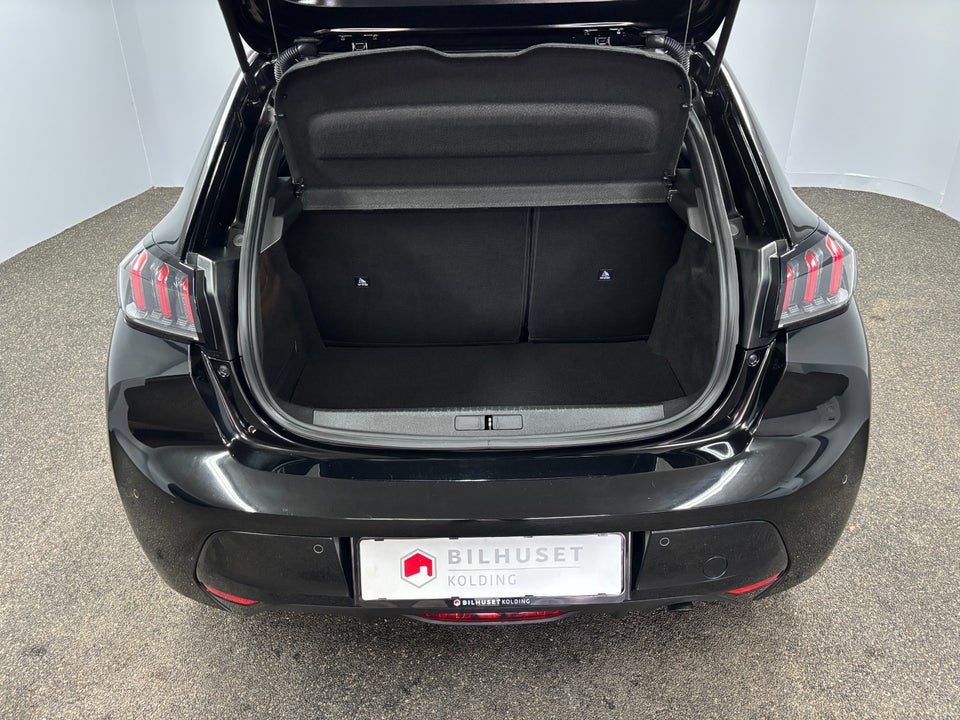 Peugeot 208 1,2 PureTech 100 Allure 5d