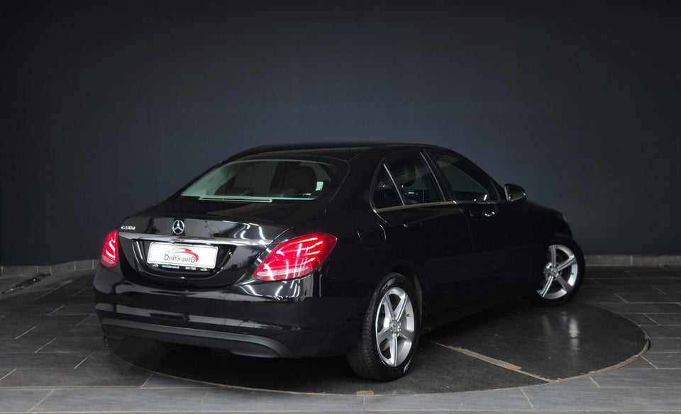 Mercedes C220 d 2,2 Business aut. 4d
