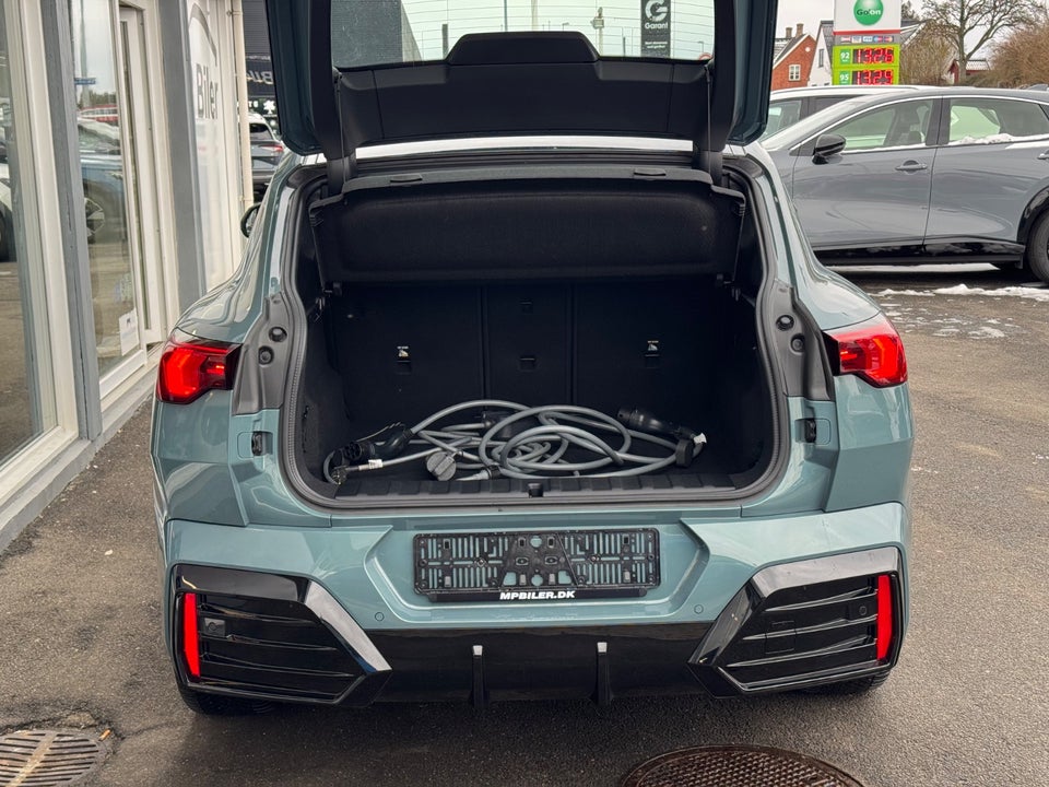 BMW iX2 eDrive20 M-Sport 5d